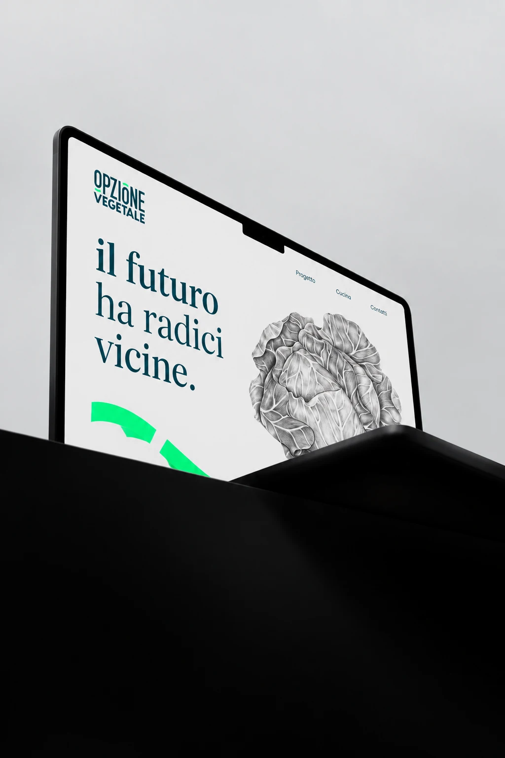 Concept digitale OV su laptop: botanica e messaggio di marca
