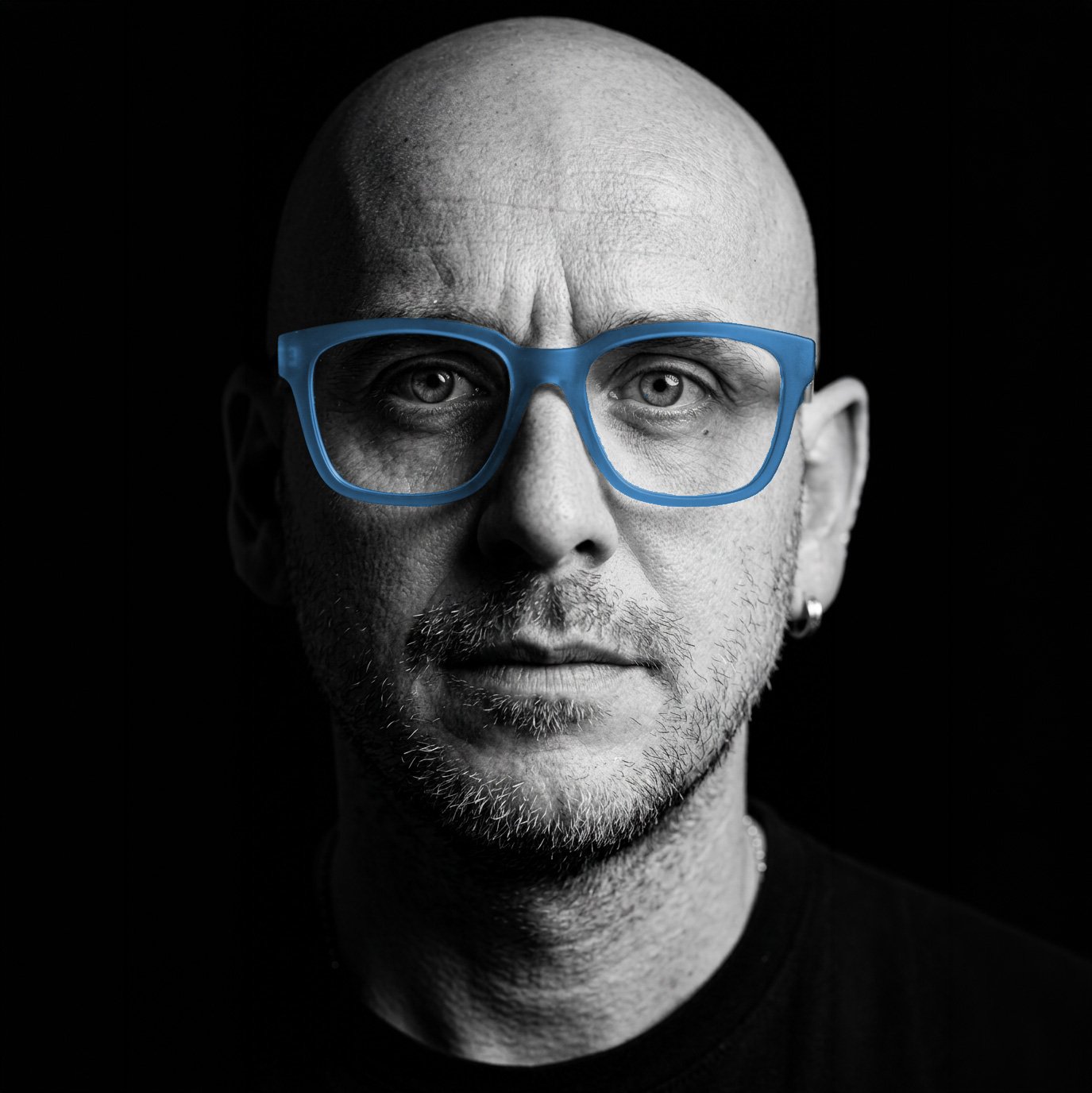 Dario Peluso, ritratto in bianco e nero